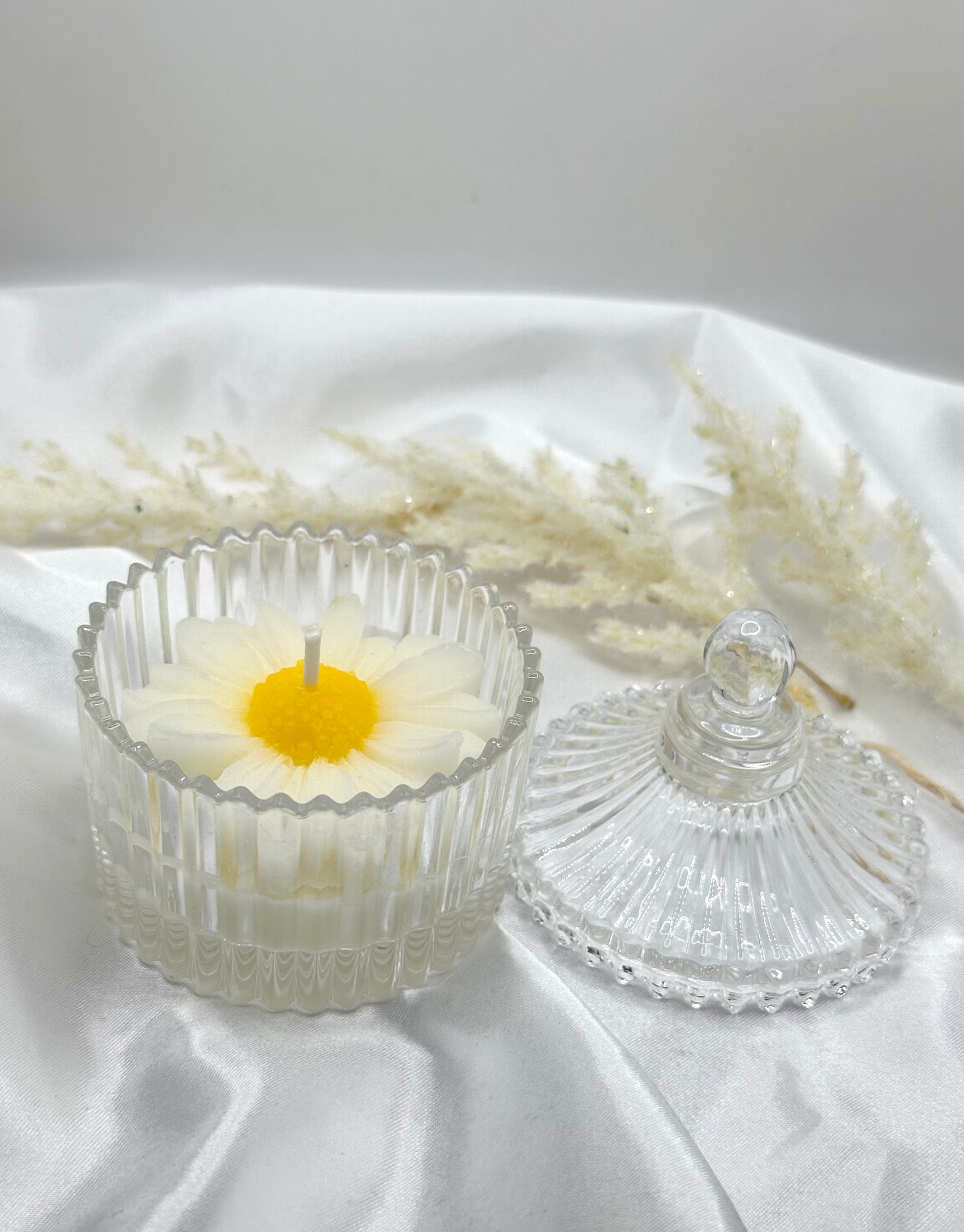 Bougie marguerite - écrin en verre